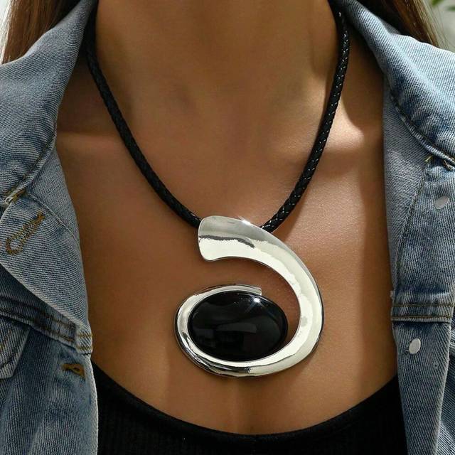 (as the picture, Size adjustable) 1 Pc Exaggerated Geometric Design Leather Rope Long Necklace Fashionable Simple Women And Girls Daily Wear Party Exq