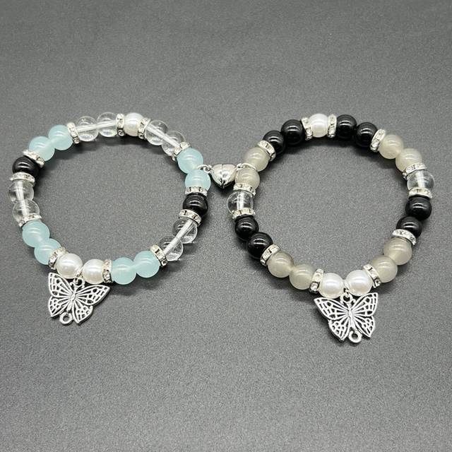 (10) 2Pcs Halloween Spider Bracelet For Women Men Magnetic Heart Couple Personality Bangles