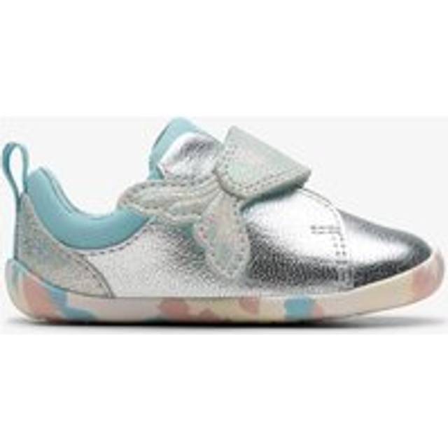 Clarks Kids' Roamer Charm Leather First Steps Toddler Shoes, Silver
