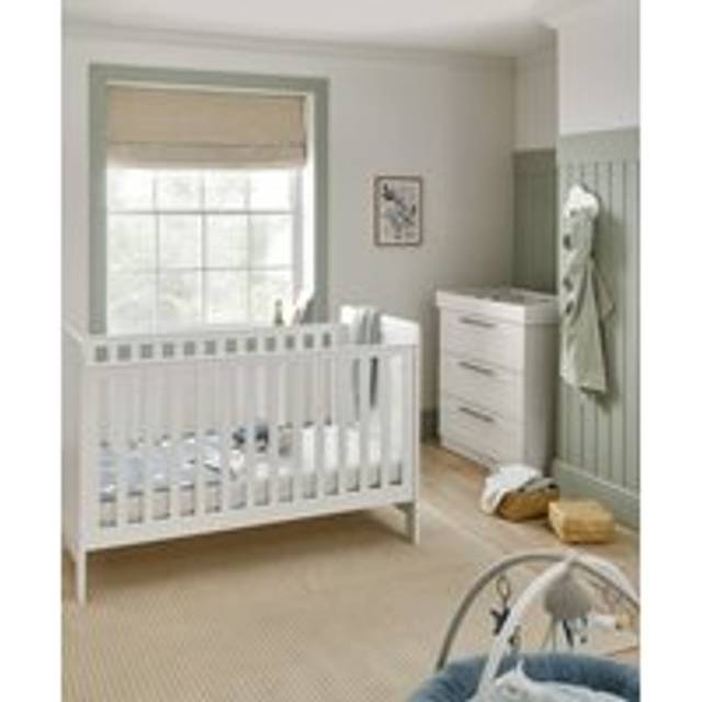 Hampden 2 Piece Cotbed Set with Dresser Changer - White