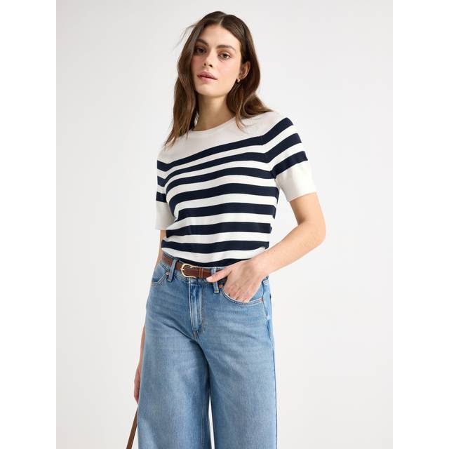 Fine-knit jumper