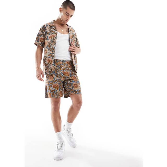 Levi's – XX Authentic – Blommiga chino-shorts i twill med avslappnad passform, del av set-Grön/a