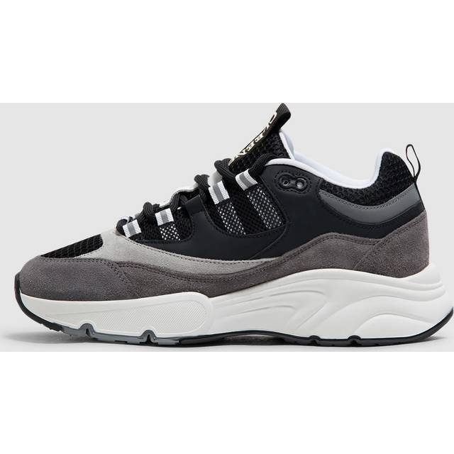 Cleens Aero Runner Sneaker (Carbon - 6) - Size Clothing & Accessories > Shoes