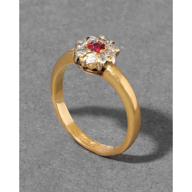 Alexis Bittar Antique 1920S 18K Diamond Halo Ruby Ring in Gold Size 4 | Statement Jewelry from Alexis Bittar (4)