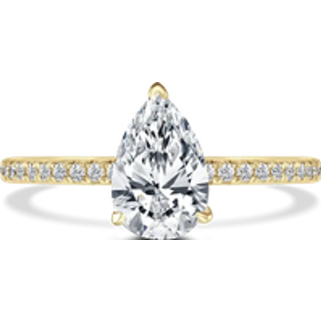 18ct Yellow Gold 1ct Pear Cut Laboratory Grown Diamond Solitaire With Diamond Shoulders - U