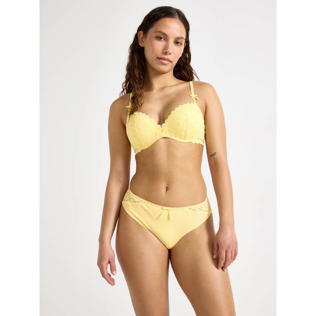 Braziliantrosor med broderie anglaise