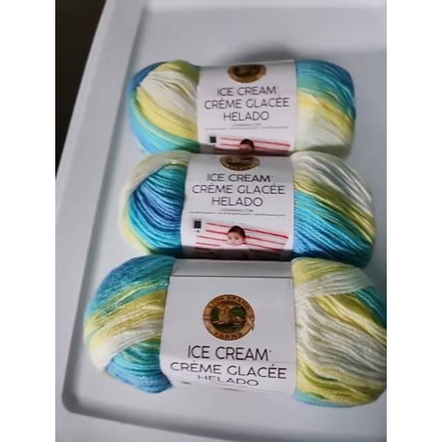 Lion Brand Yarn 923-202 Ice Cream Yarn  Lemon Swirl