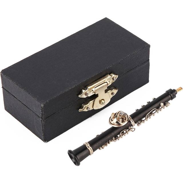 Oboe Shape Design Mini Pin Brooch Musical Instrument Craft Clothing Decoration Gift