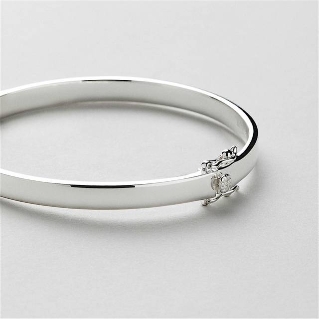Chloé Bangle Armband Gravyr