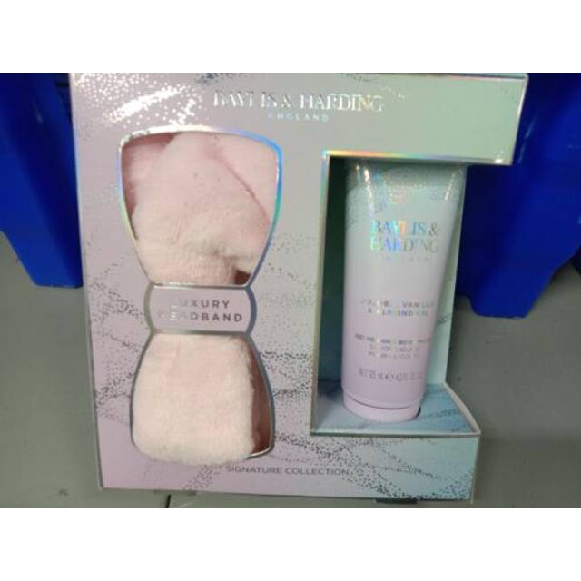 Baylis & Harding Sweet Mandarin & Grapefruit Luxury Foot Care Gift Set - Vegan Friendly