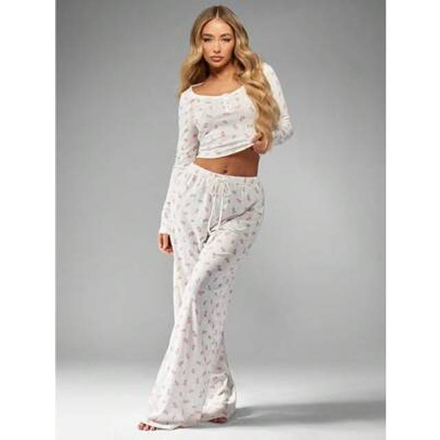 MISSGUIDED Delicate Floral Print Ribbed Knit Pajama Set Long Sleeve Crop Top Wide Leg Pants Sleepwear Loungewear Cozy Spring Summer Nightwear