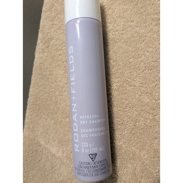RODAN + FIELDS REFRESH+ Dry Shampoo | 8 oz | Absorbs Oil & Revives Hair | Lightweight Formula | Residue Free Hair Products for Absorbing Hair Oil | Dr