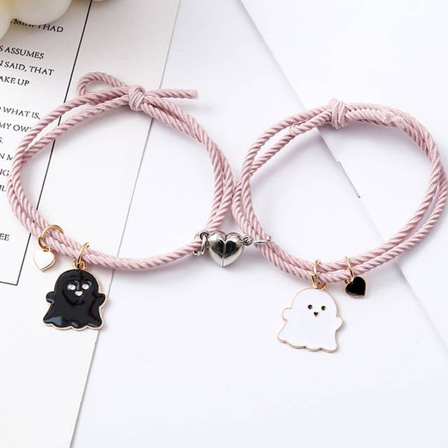 (A3) 2Pcs Halloween Spider Bracelet For Women Men Magnetic Heart Couple Personality Bangles