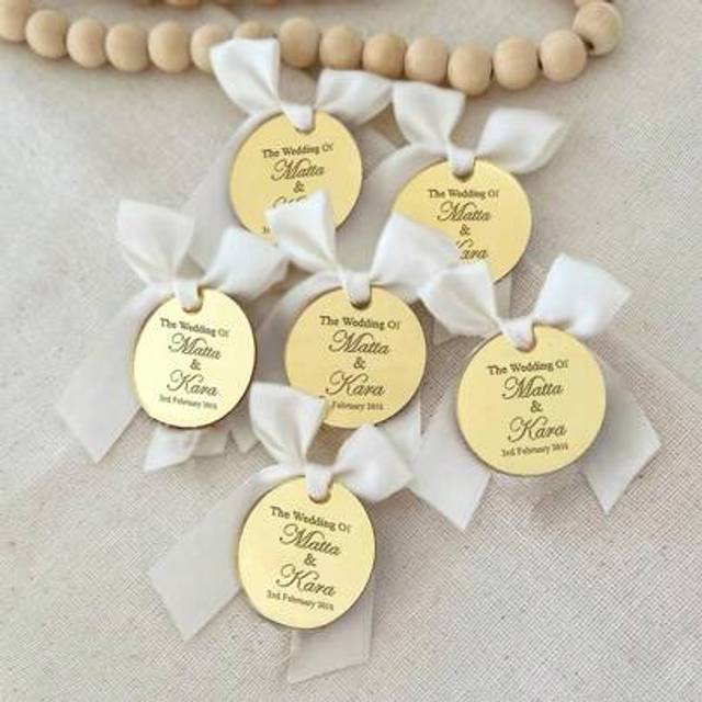 SHEIN Personalized Wedding Acrylic Tag, Lettering Name Logo, Favor Tag, Engagement Tag, Chocolate Favors, Gift Tag, Round Mirror Tags, Save The Date Tags, V