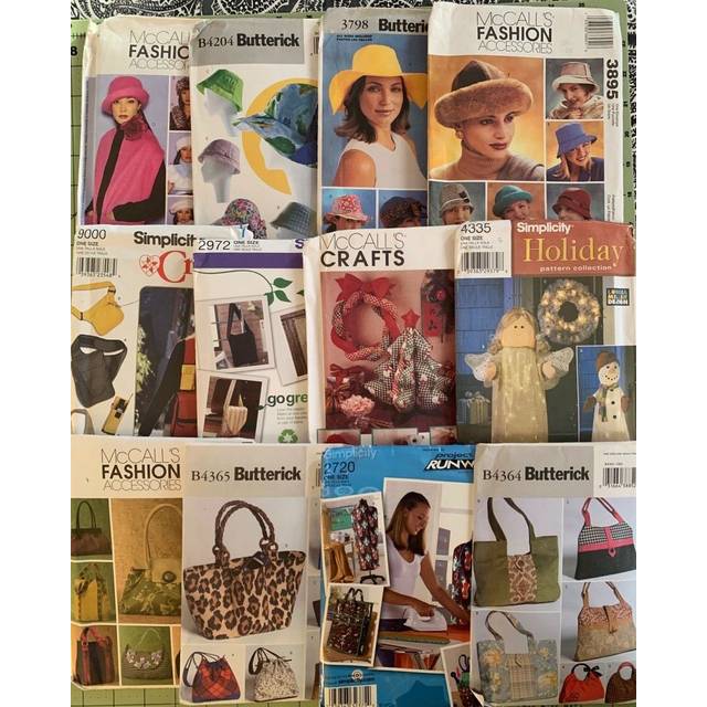 Simplicity Crafts Bag  Pocketbook and Cell Phone Holder Sewing Pattern 9000