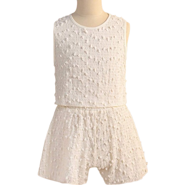 SHEIN SLAYR KIDS Tween Girls&#39; Loose Elegant Sleeveless Tee And Shorts Set With Cutout Flower Round Neck