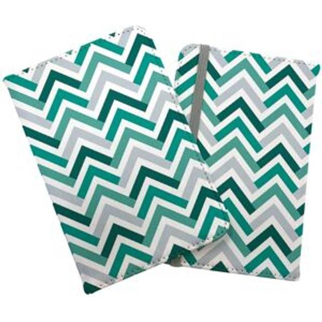 Geometric Retro Vintage Colored Chevron Pattern Passport Cover - Green