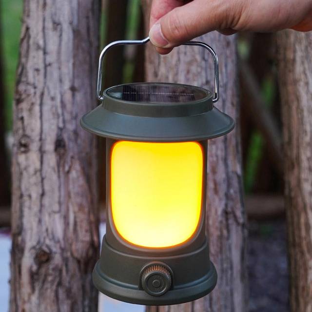 Solar Camping Light Bärbar LED-tältlampa Uppladdningsbar campinglykta Vattentät stöd grön