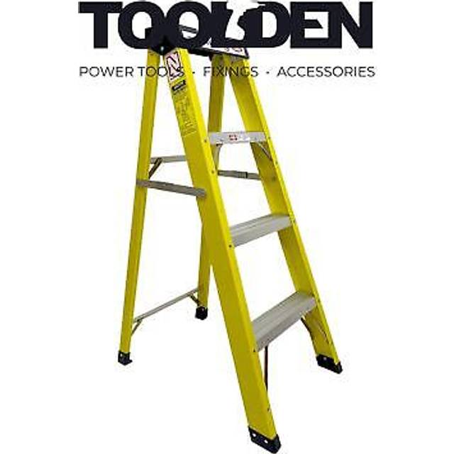 N-durance 4 tread fibreglass step ladder 1.11m / max. load 150kg