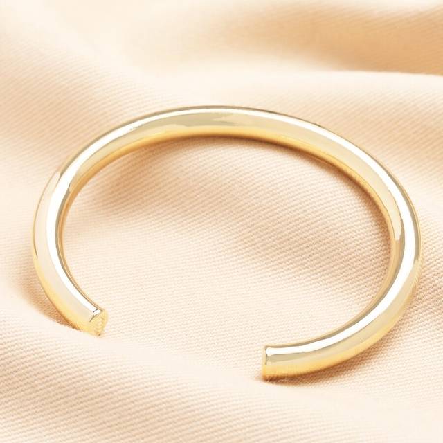 Thin Chunky Open Torque Bangle in Gold - gold - one size