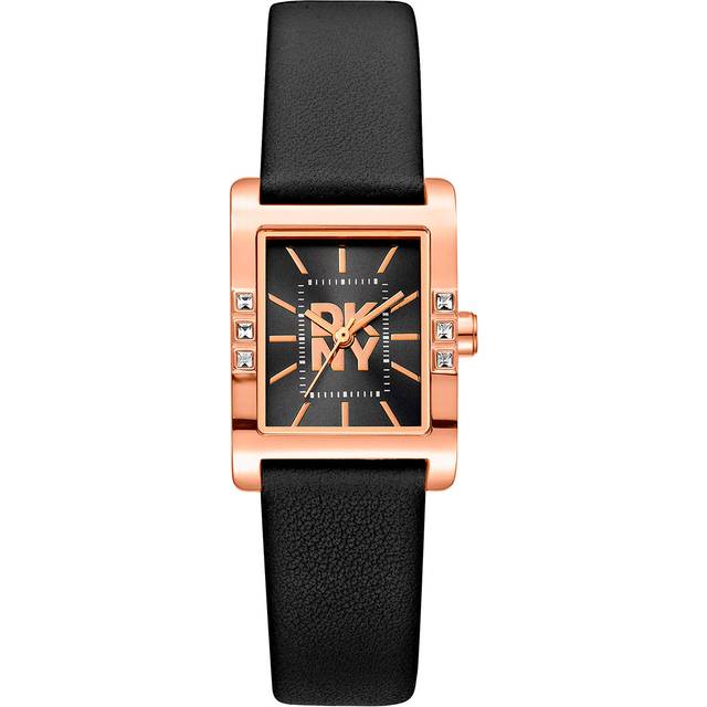 Elegant Leather Strap Analog Watch
