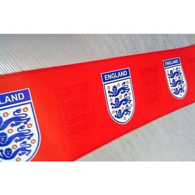 No Brand - Official Licensed England Red Emblem Football Wallpaper Border