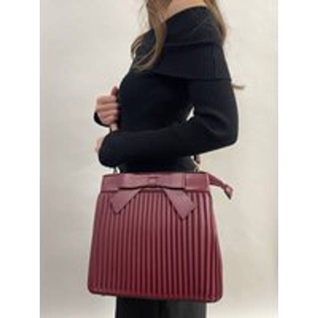Womens Pleated Bow Grab Bag with Shoulder Strap - Red - One Size