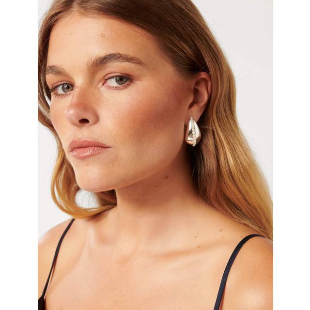 Forever New Women's Signature Torrie Teardrop Pearl Earrings in Pearl/Silver Recycled Zinc/Glass - 00