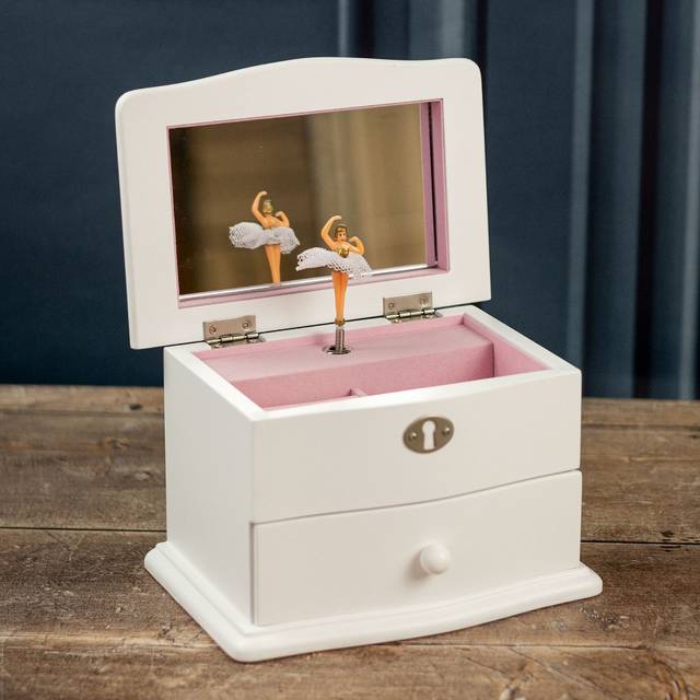Mele & Co Marianne Musical Jewellery Case - White
