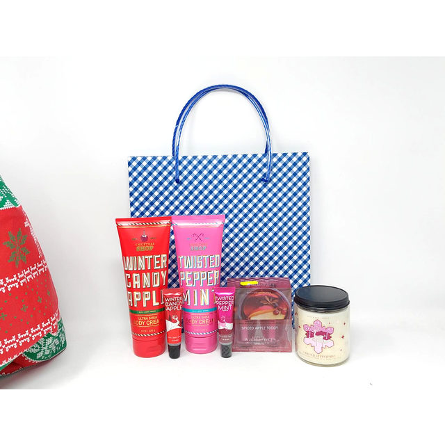Bath and body works toiletry bags/ valentine gift set - nice silver bag