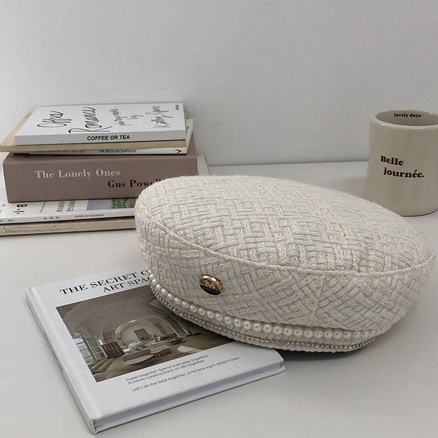 (White) Wool Comfortable White Beret With Minimalist Pearl Chain For Youthful Look