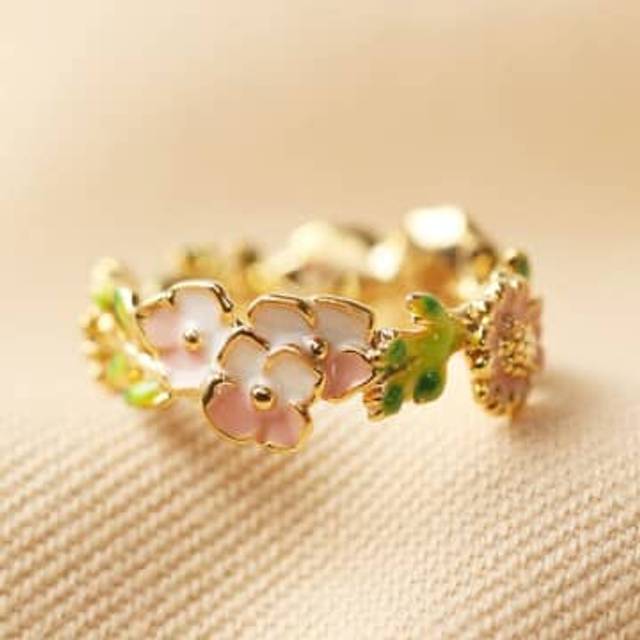 Lisa Angel - | Enamel Flower Ring Gold