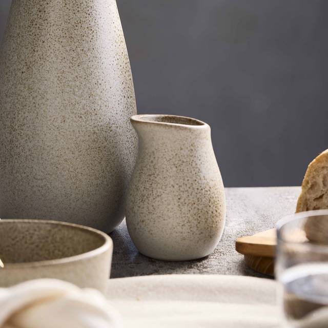 Aida Raw milk jug 20 cl Sandy beige