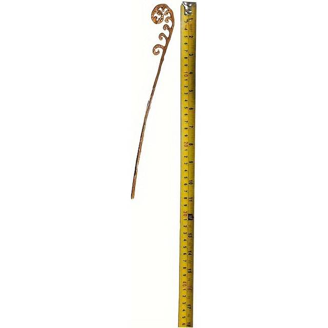 (C) 1pc Metal Bouquet Rusted Metal Plant Stake Home And Garden Decor Ornament