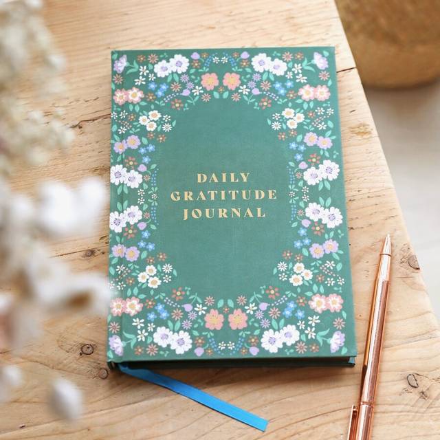 Green Floral Daily Gratitude Journal - green/white - one size