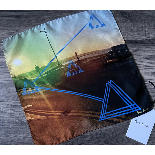 Paul smith sea front photo print silk pocket square made in italy