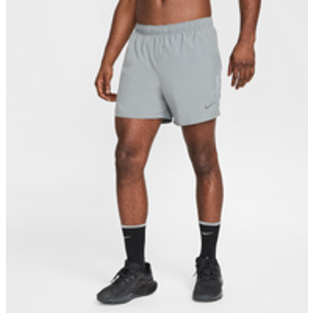 Nike Dri-FIT Challenger 2in1 5 Inch Shorts