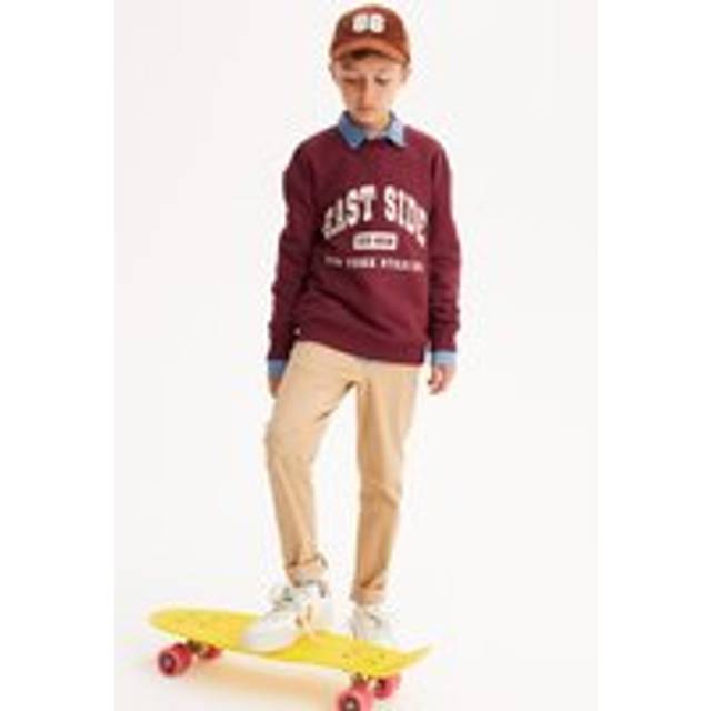 Varsity Slogan Print T-Shirt in Cotton Mix with Crew Neck - burgundy - 3Y (94CM)