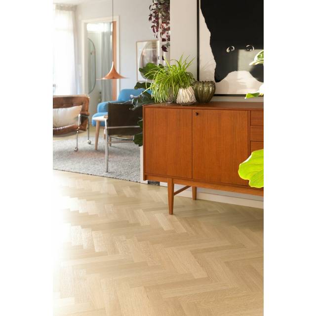 FISKBENSPARKETT EK SIGTUNA B 0,45M2/PKT SELECT ML WHITE | Beijerbygg Byggmaterial