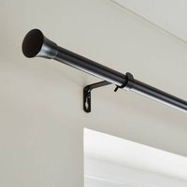 Trumpet Extendable Metal Curtain Pole - Matt Black