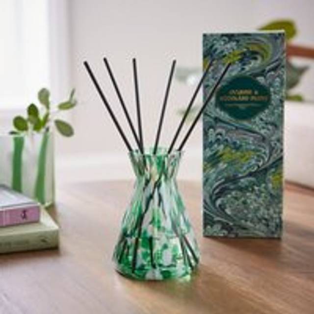 Jasmine & Woodland Peony Confetti Diffuser - Green