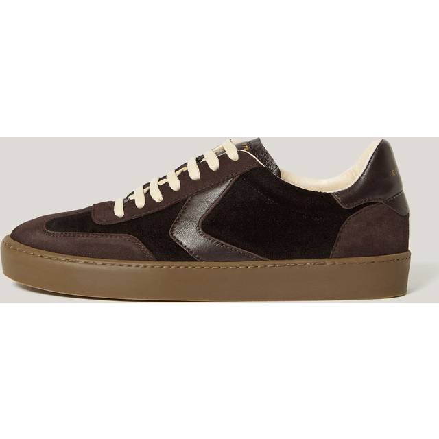 Portland Trainers - Chocolate - Since 1970, British label Jigsaw has been creating stylish pieces with a timeless appeal. The line offers easy-to-wear fashion and fun accessories, ranging from everyday basics to beautiful occasionwear. Many of the versatile pieces can be styled in a variety of ways, so you can dress them up for evenings out or create laid-back looks for off-duty moments.