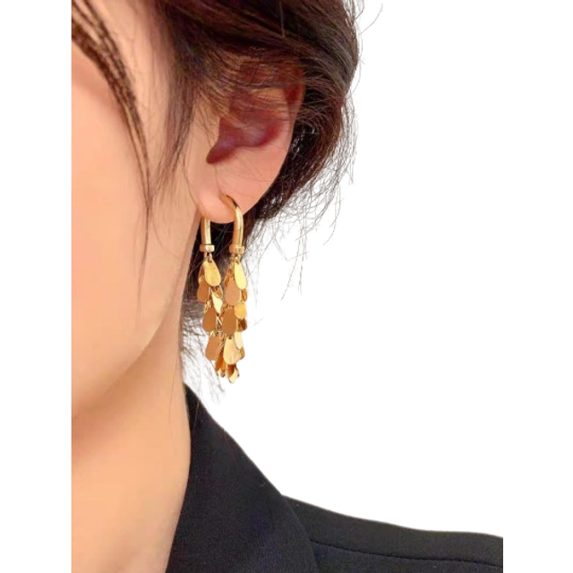 SHEIN Preserved Color Plating High-End Look Metallic Sequin Tassel Earrings Women&#39;s Lightweight Luxury Niche Design Fashion All-Match Ear Accessory New