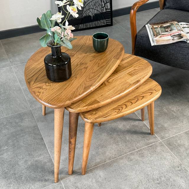 Nesting Table Set of 3 - Ercol Style Rustic Chestnut Natural (47.5cm H X 44cm W X 65cm D)