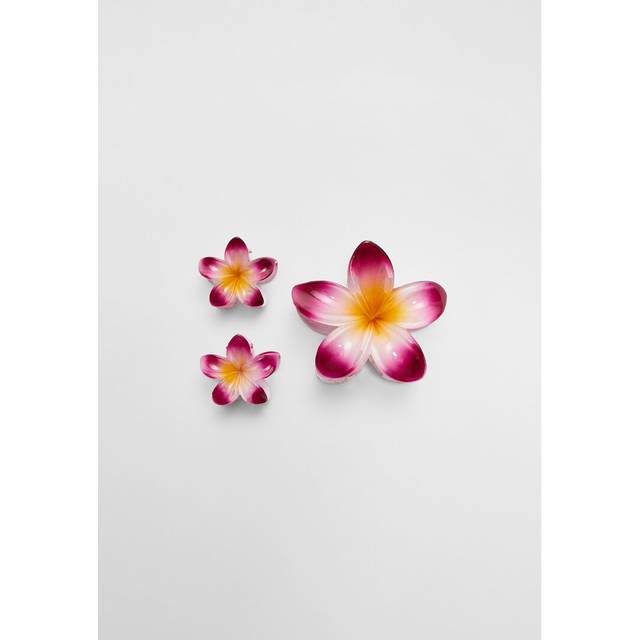 Stradivarius – Ljusrosa, blomformade hårspännen i 3-pack