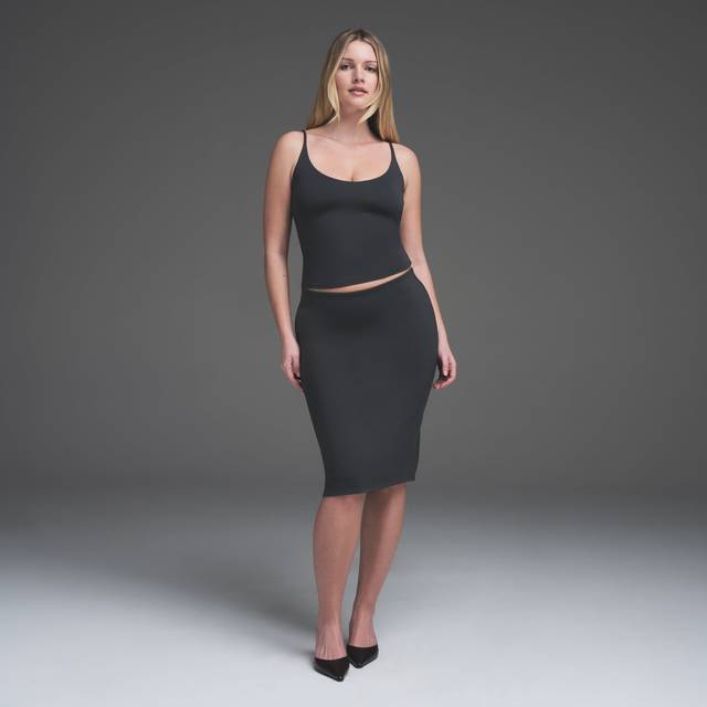 SKIMS Scoop Neck Cami Top | Grey | Small | Smooth Layers - Graphite