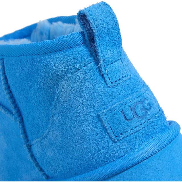 UGG Winter Boots - W Classic Ultra Mini Platform - blue - Winter Boots for ladies - 9 (UK)