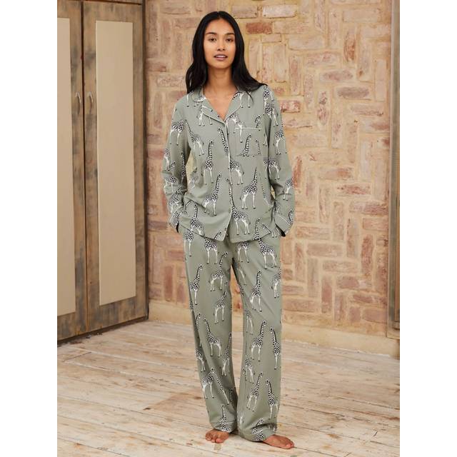 Chelsea Peers Giraffe Long Pyjama Set, Green/Multi