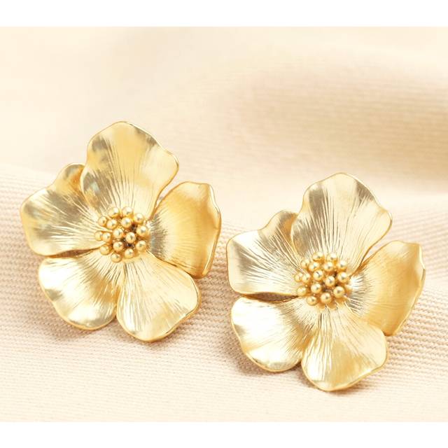 Oversized Flower Stud Earrings in Gold - gold - one size