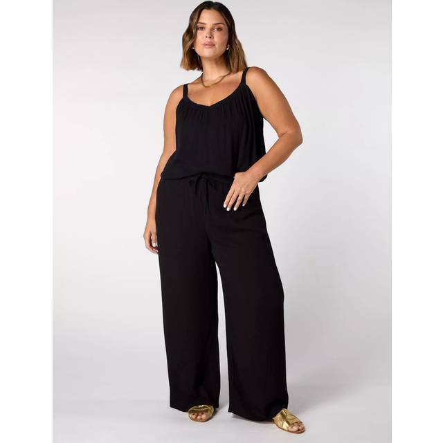 Live Unlimited Curve Petite Crinkle Trousers